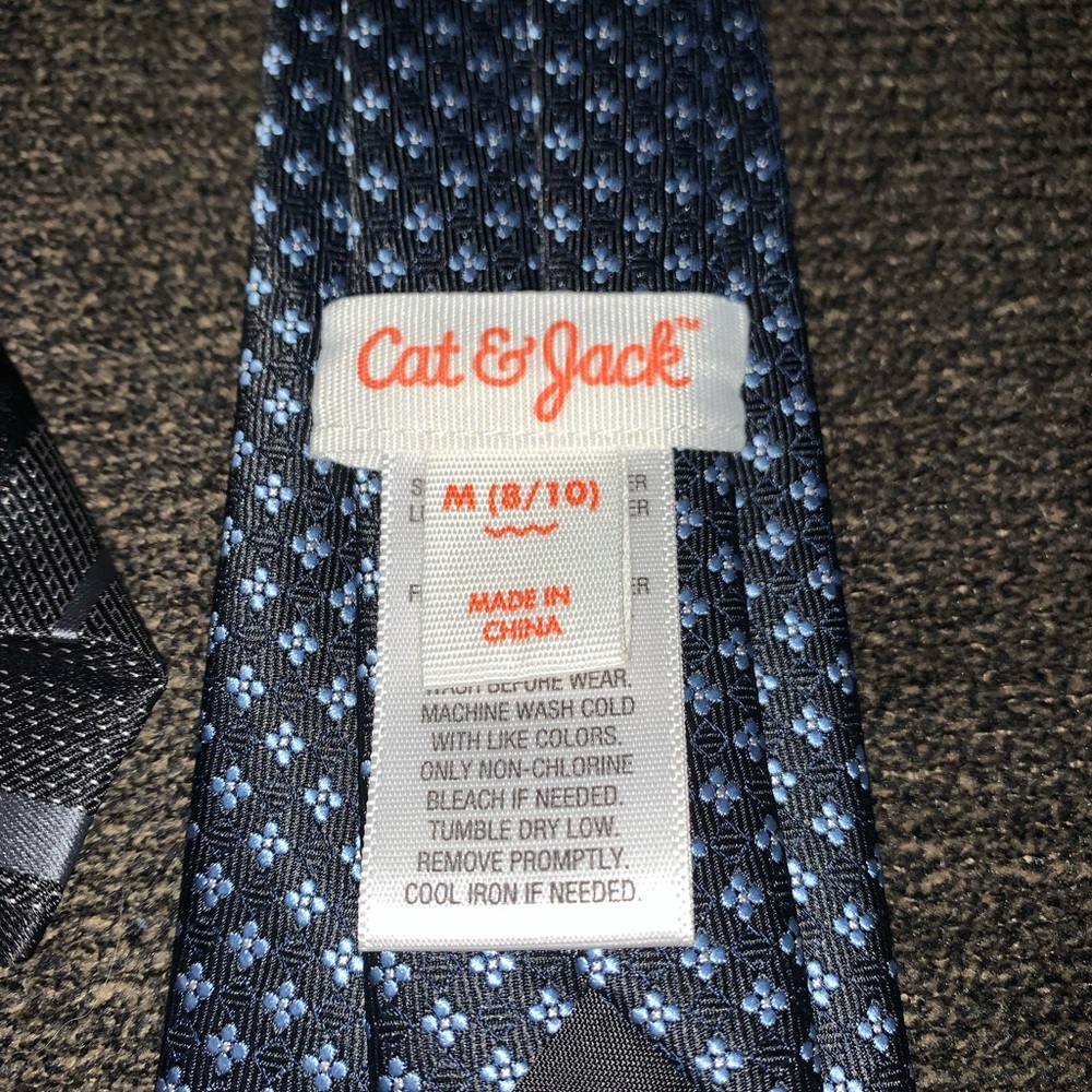 Boy Neck Tie,Children's Place Adjustable Neck Tie,Cat & Jack Clip on Neck Tie - Picture 9 of 13